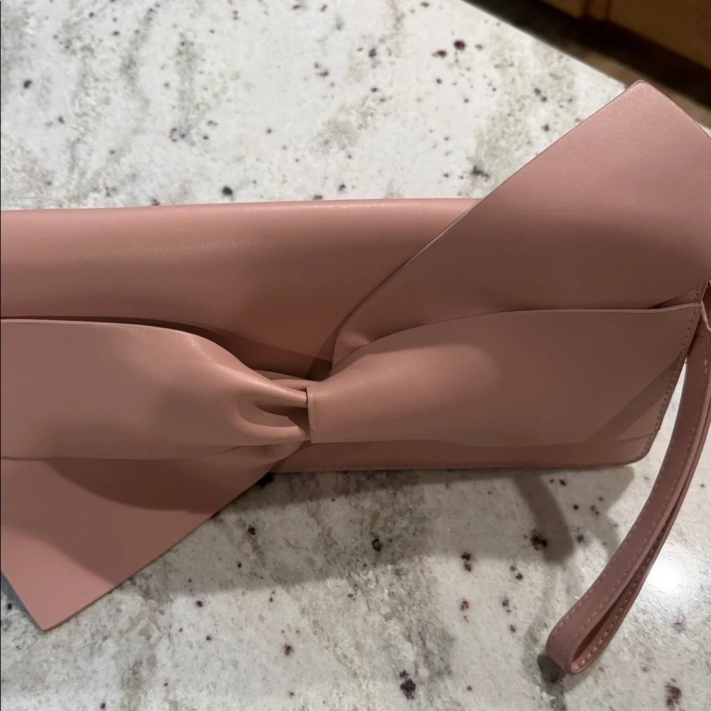 a new day chic blush